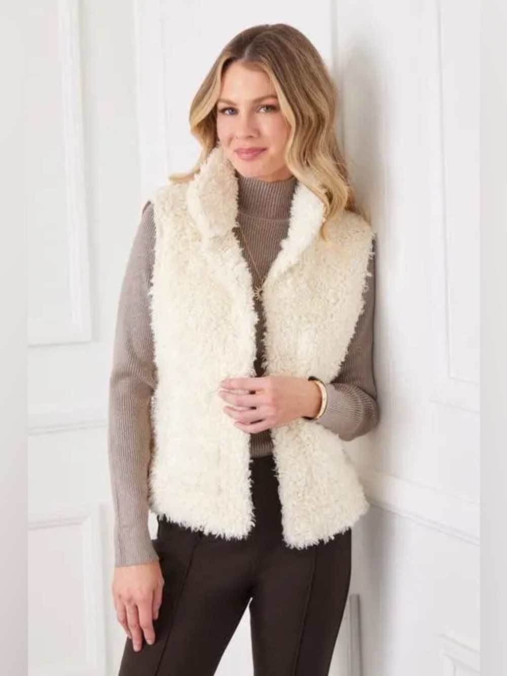 Karen Kane Faux Shearling Vest | Size S